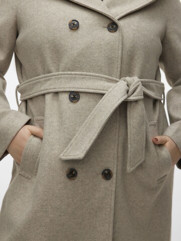 Vero Moda Curve Between-Seasons Coat 'VINCEFIONA' in Beige