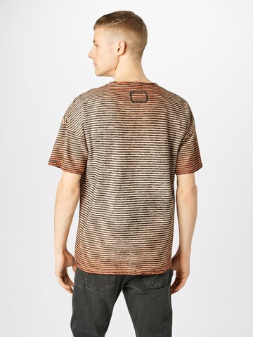 T-Shirt 'Matteo' tigha en marron