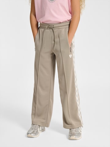 Hummel Regular Sportbroek in Grijs: voorkant