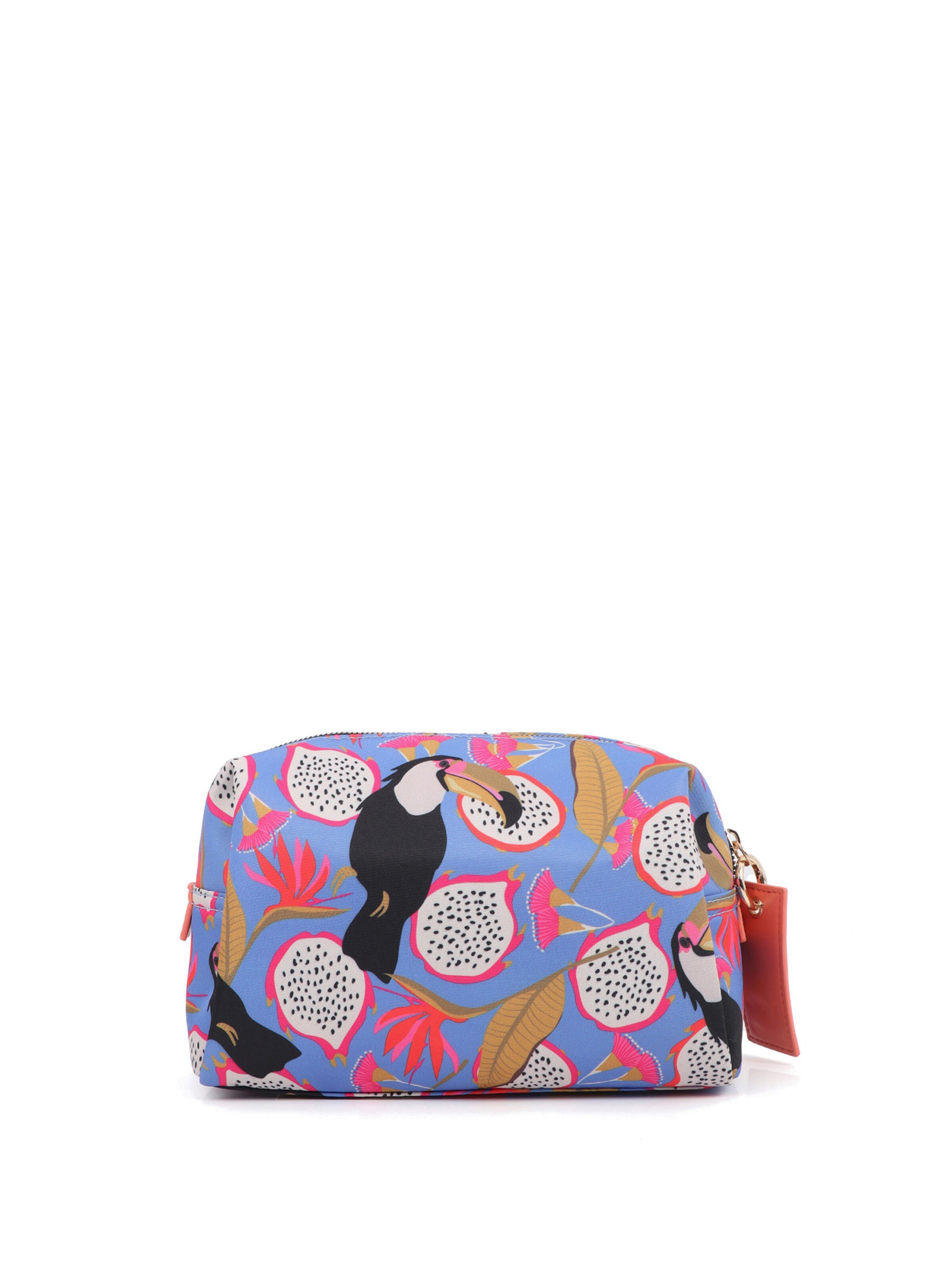 Lola Casademunt Νεσεσέρ σε μπλε