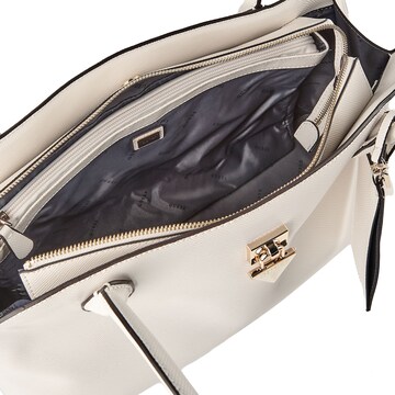 Borsa a spalla 'Patsie' di GUESS in bianco