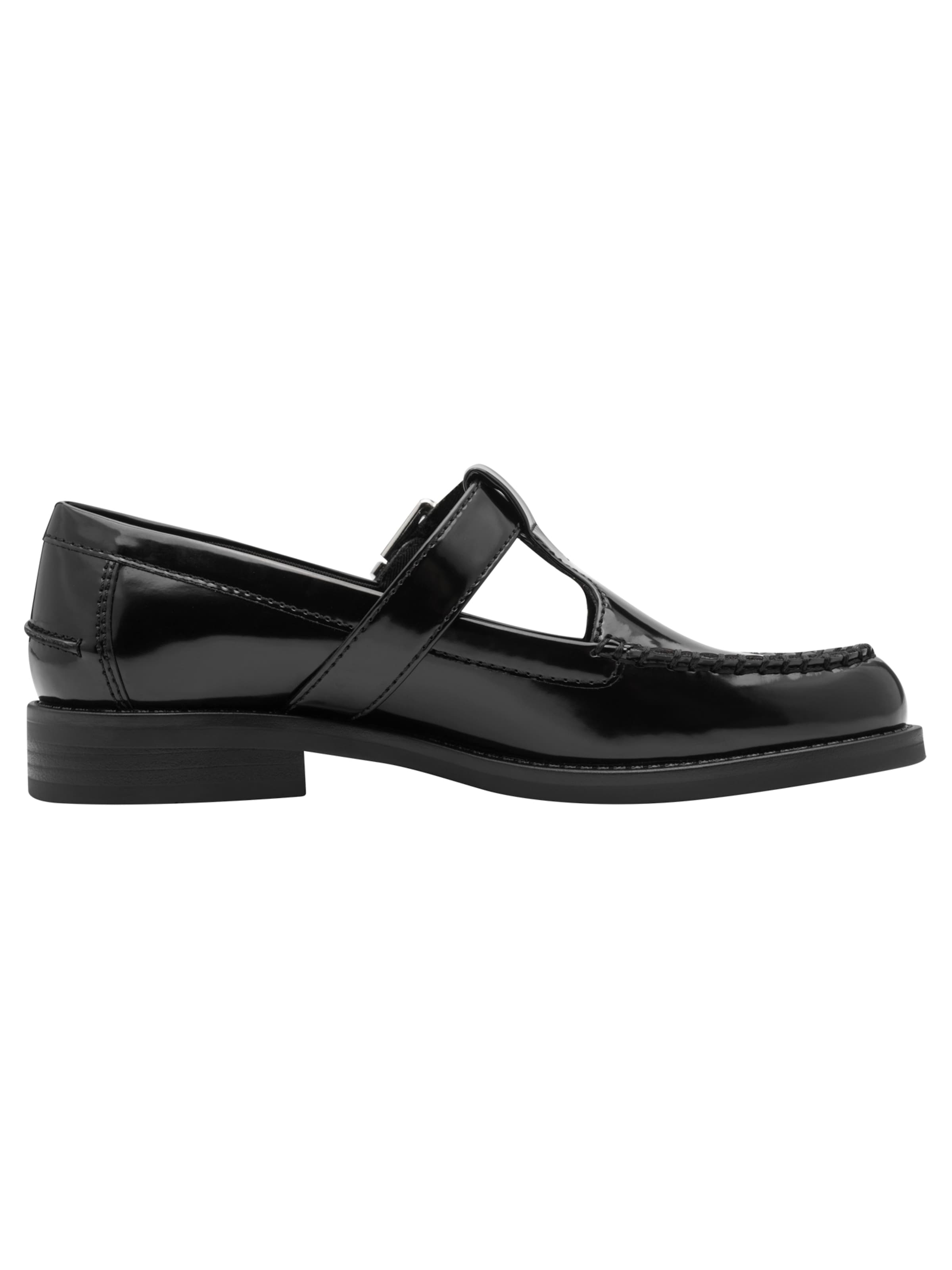 Tamaris Strap ballerina in Black