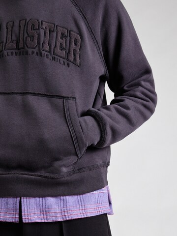 HOLLISTER - Sudadera en negro
