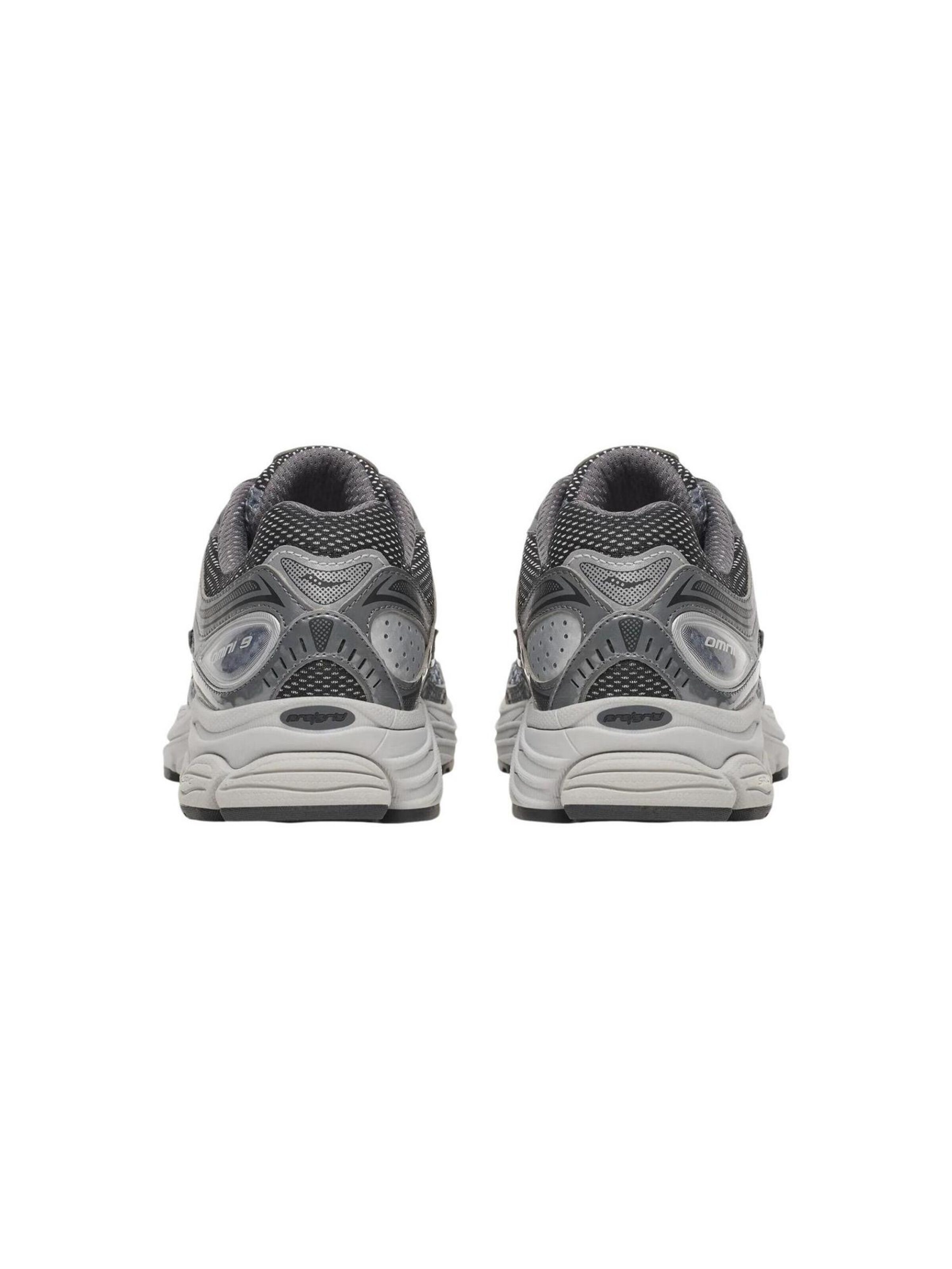 saucony Sneakers laag 'PROGRID OMNI 9 S101245-1003' in Zwart