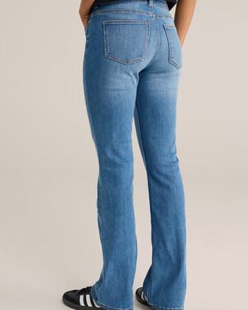 WE Fashion Расклешенный Джинсы в Синий