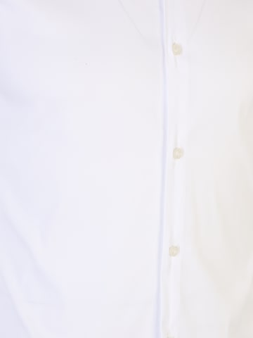 HUGO Red - Ajuste estrecho Camisa 'Kenno' en blanco