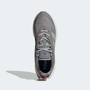 Baskets basses 'Heawyn' ADIDAS SPORTSWEAR en gris