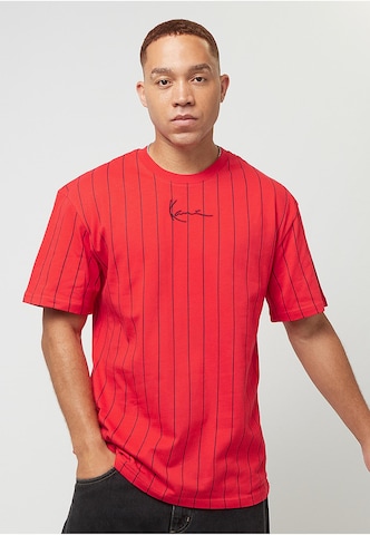 Karl Kani Shirt in Red: front
