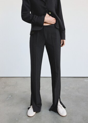 Wide leg Pantaloni con piega frontale 'ARIELLE' di MANGO in grigio: frontale