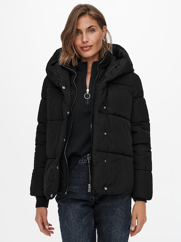 ONLY Зимняя куртка 'Sydney' в Черный: спереди