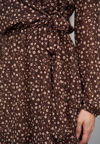 Robe Cloud5ive en marron