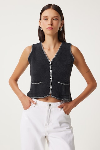 Happiness İstanbul Knitted vest in Black: front