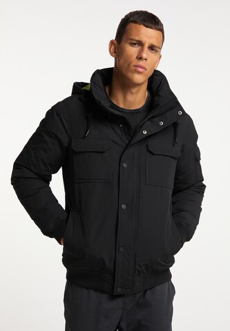 TUFFSKULL Between-Season Jacket in Black: front