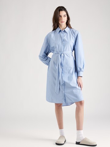 Robe-chemise 'SURIAANA' ARMEDANGELS en bleu : devant