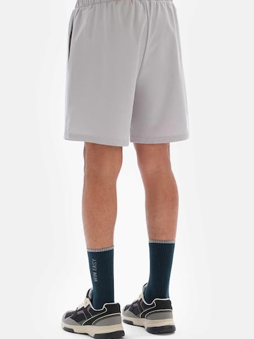 regular Pantaloni di Dagi in grigio