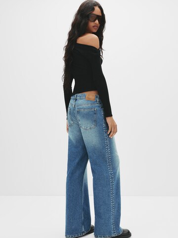 Pull&Bear Тениска в черно