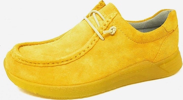 SIOUX Moccasins in Yellow: front