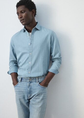 MANGO MAN Regular fit Button Up Shirt 'Chali' in Blue