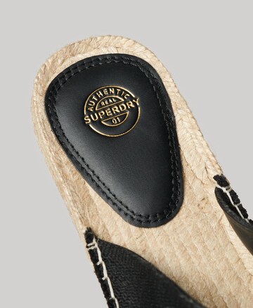 Superdry & Co Pantolette in Schwarz