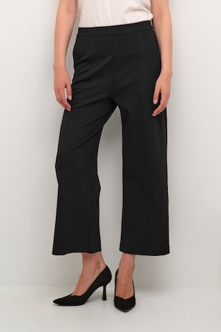 Regular Pantalon 'Saila' Cream en noir : devant