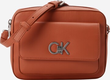 Calvin Klein Schoudertas in Bruin: voorkant