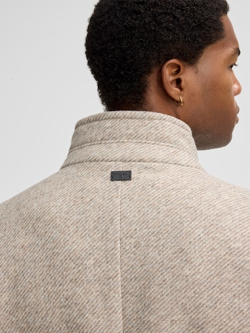 STRELLSON Between-Seasons Coat 'Fynn' in Beige