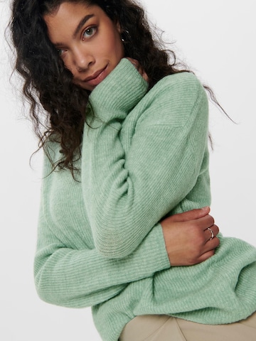 ONLY Sweater 'Camilla' in Green