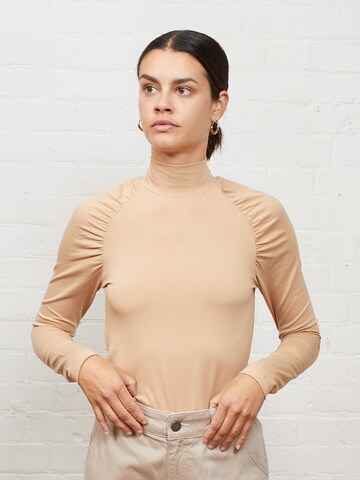 Aligne Shirt 'Eleanor' in Beige: voorkant