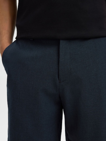regular Pantaloni chino di SELECTED in blu