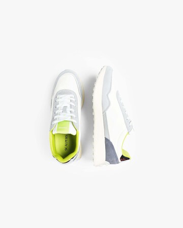 Sneaker bassa 'Oregon' di Scalpers in bianco