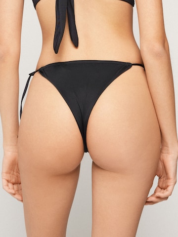 Tezenis Bikini Bottoms in Black