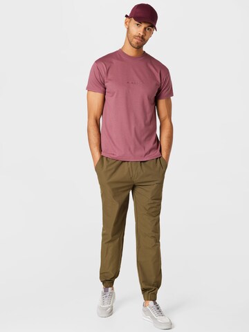 Mennace Regular Pants in Green