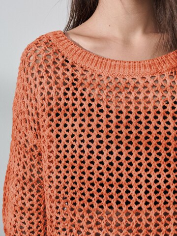 Next Pullover in Orange