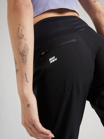 BIDI BADU Zúžený Sportovní kalhoty – černá