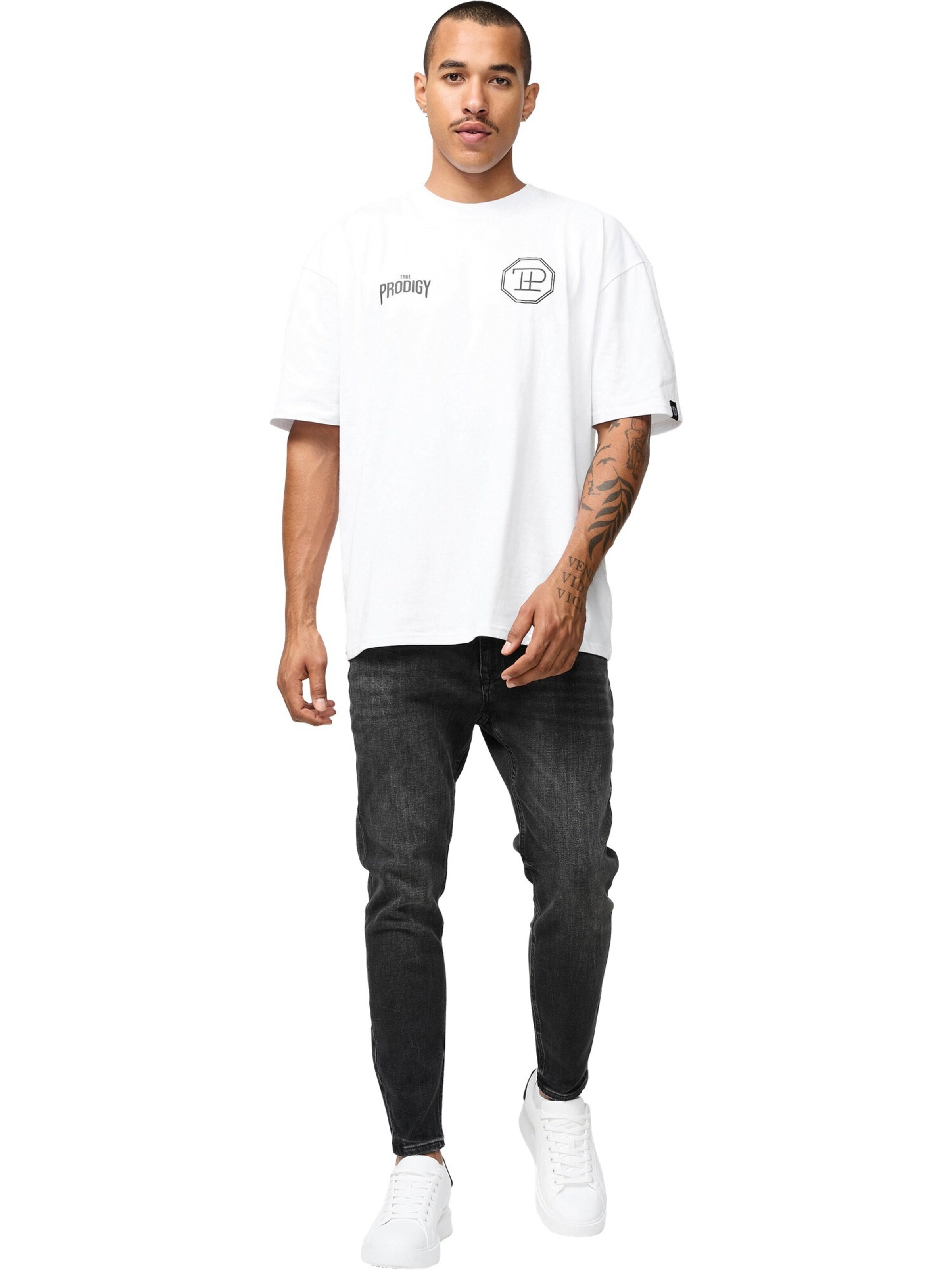 trueprodigy Koszulka 'Robin' w kolorze biały