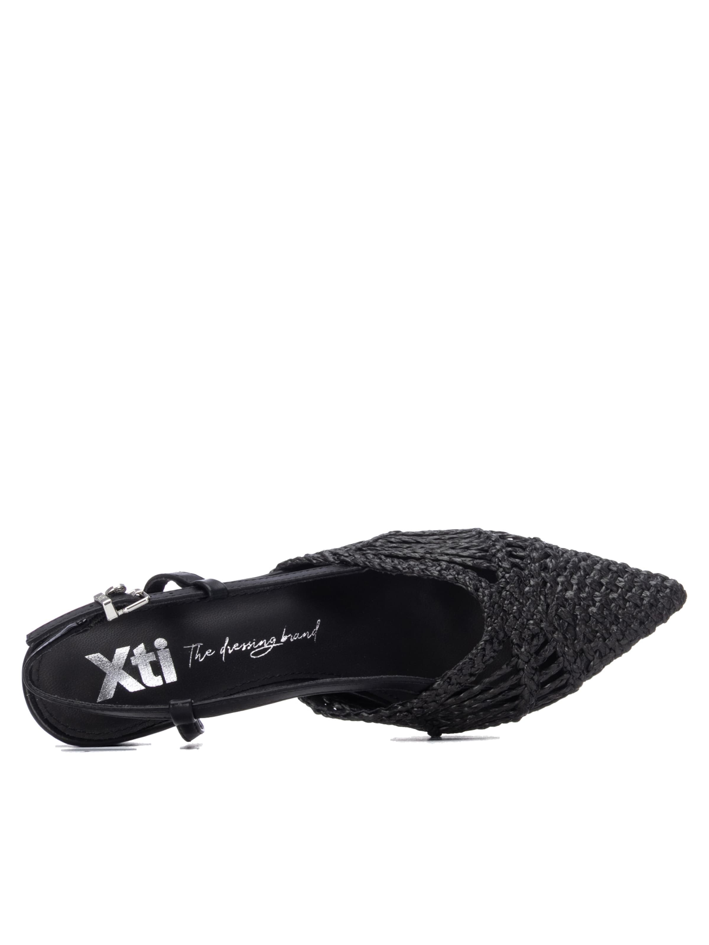 Xti Pumps in Black