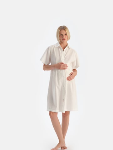 Chemise de nuit Dagi en blanc : devant