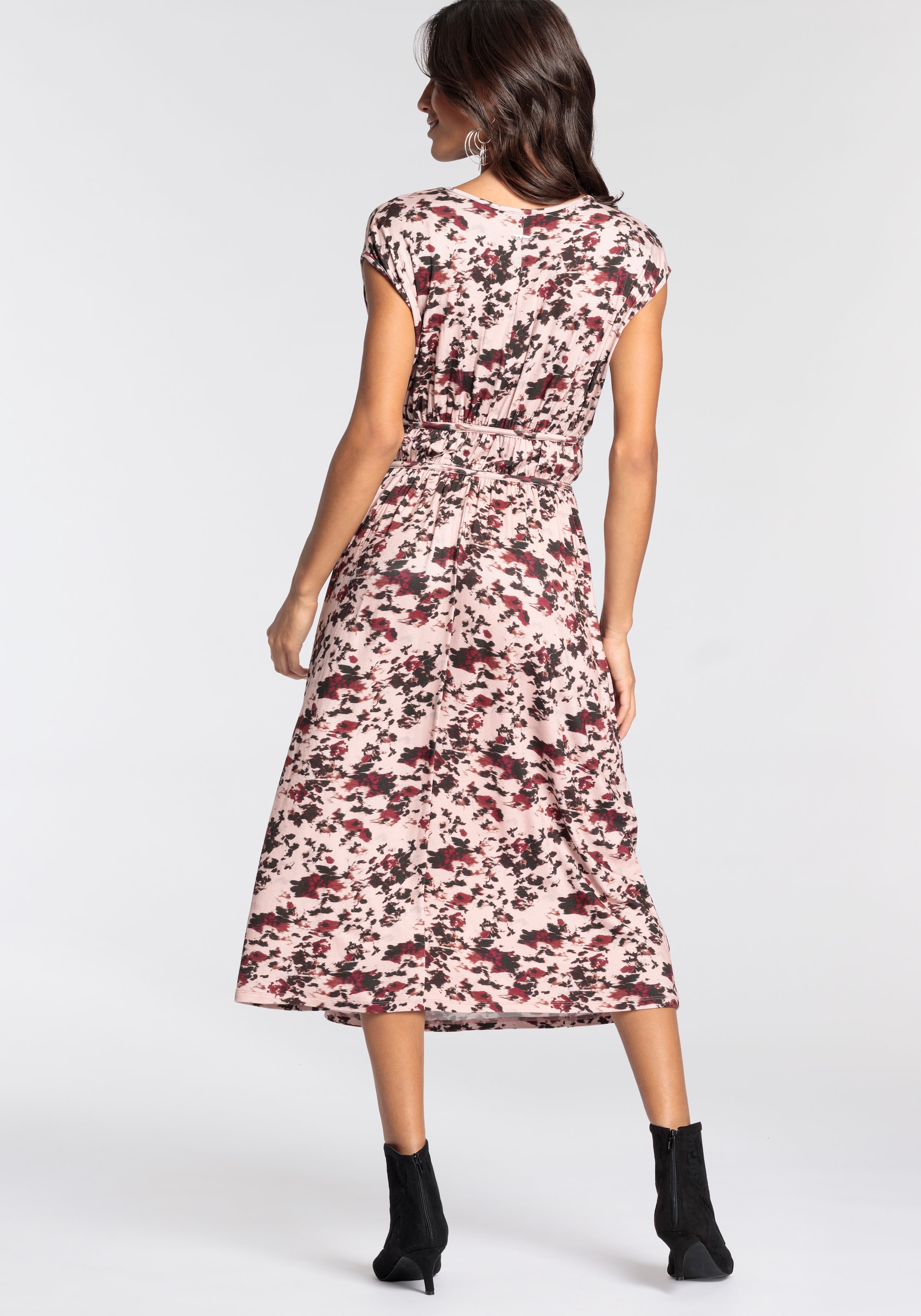 LAURA SCOTT Dress in Light Pink ABOUT YOU