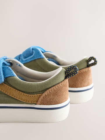 Baskets Next en bleu