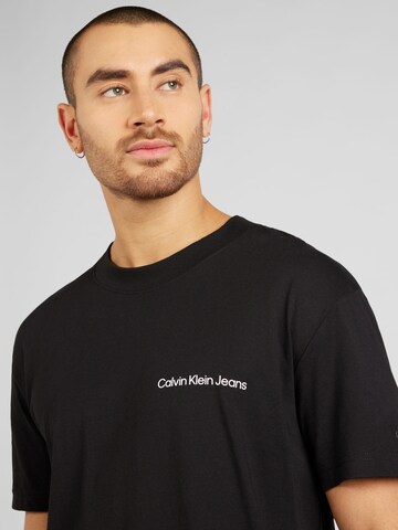 Calvin Klein Jeans T-shirt 'Institutional' i svart