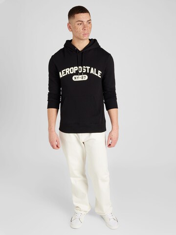 AÉROPOSTALE Sweatshirt i sort