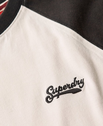 Superdry Μπλουζάκι 'ESSENTIAL' σε μπεζ