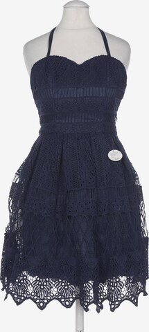 Chi Chi London Dress in XXS in Blue: front