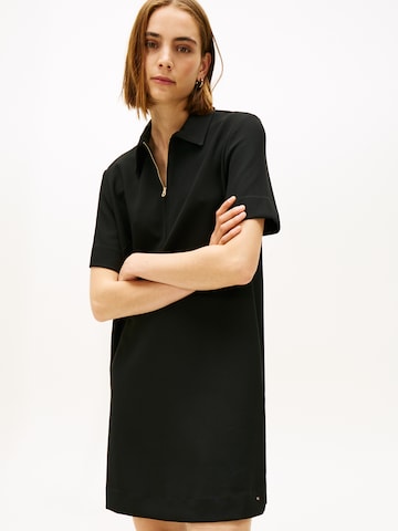 TOMMY HILFIGER Ruha - fekete: elől