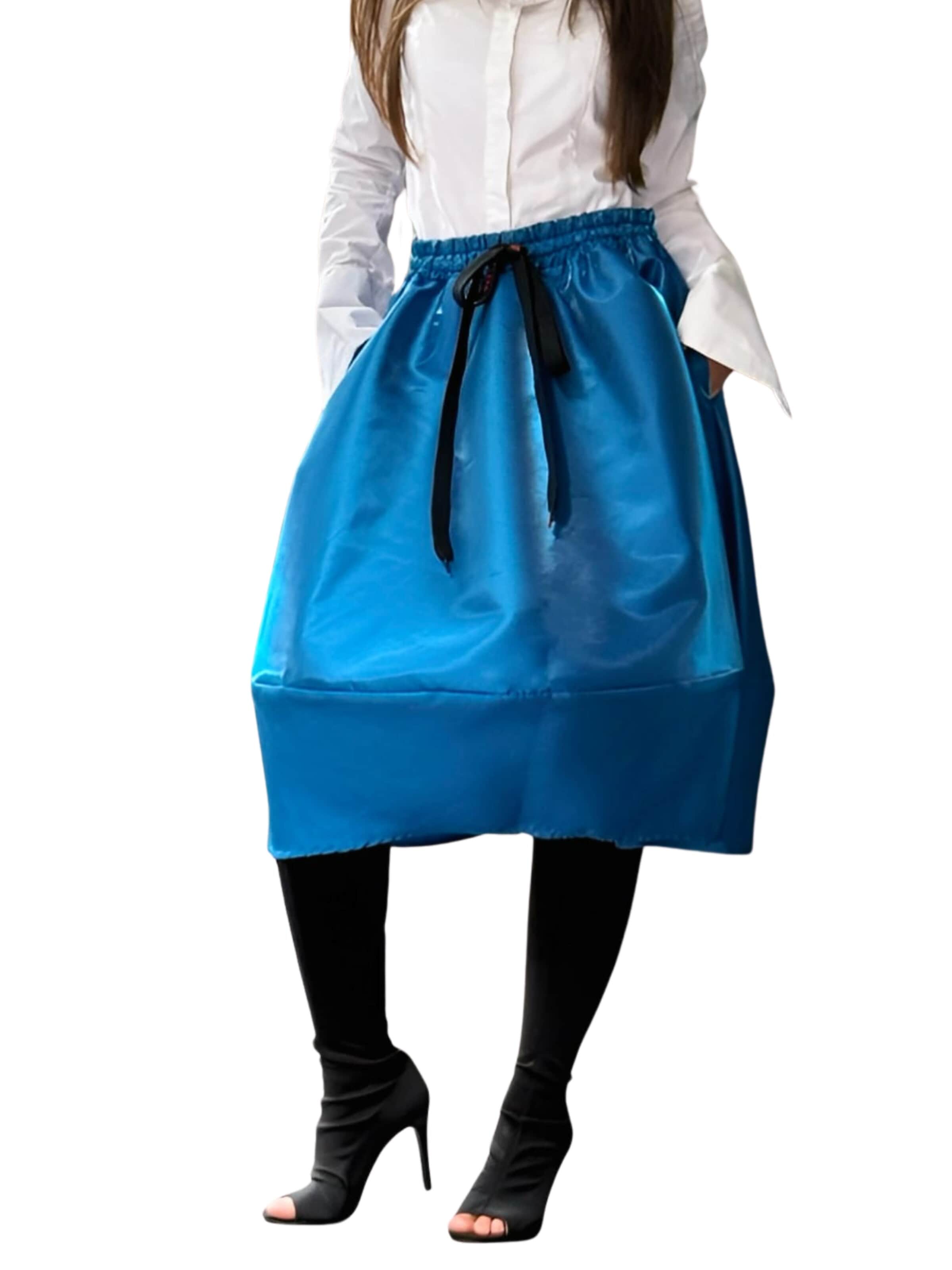 IUnique Kjol 'Taffeta Balloon Skirt' i blå: framsida