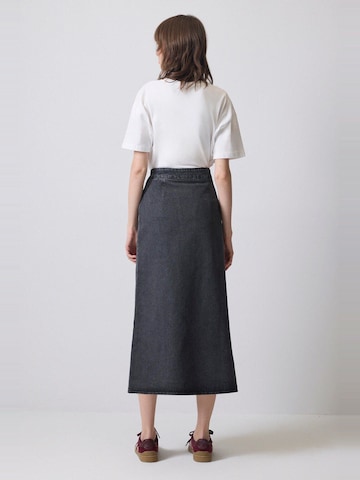Touche Prive Skirt in Grey