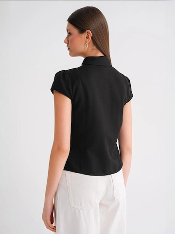 MixRay Bluse in Schwarz