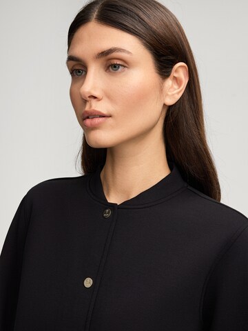 Veste de survêtement 'Toana' JOOP! en noir