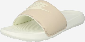 Nike Sportswear Μιούλ 'VICTORI ONE SLIDE' σε καφέ: μπροστά