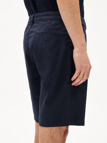 Regular Pantalon ' DAALOS ' ARMEDANGELS en bleu